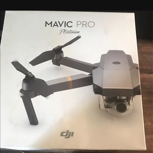 DJI Mavic Pro Quadcopter with remote control In gray